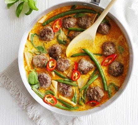 Red Thai meatball curry