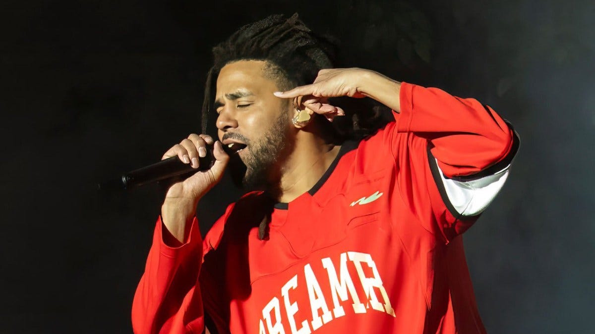 j-cole-reflects-on-ai-aging-trump-assassination-attempt-on-new-song-clouds.jpg (1200×675)