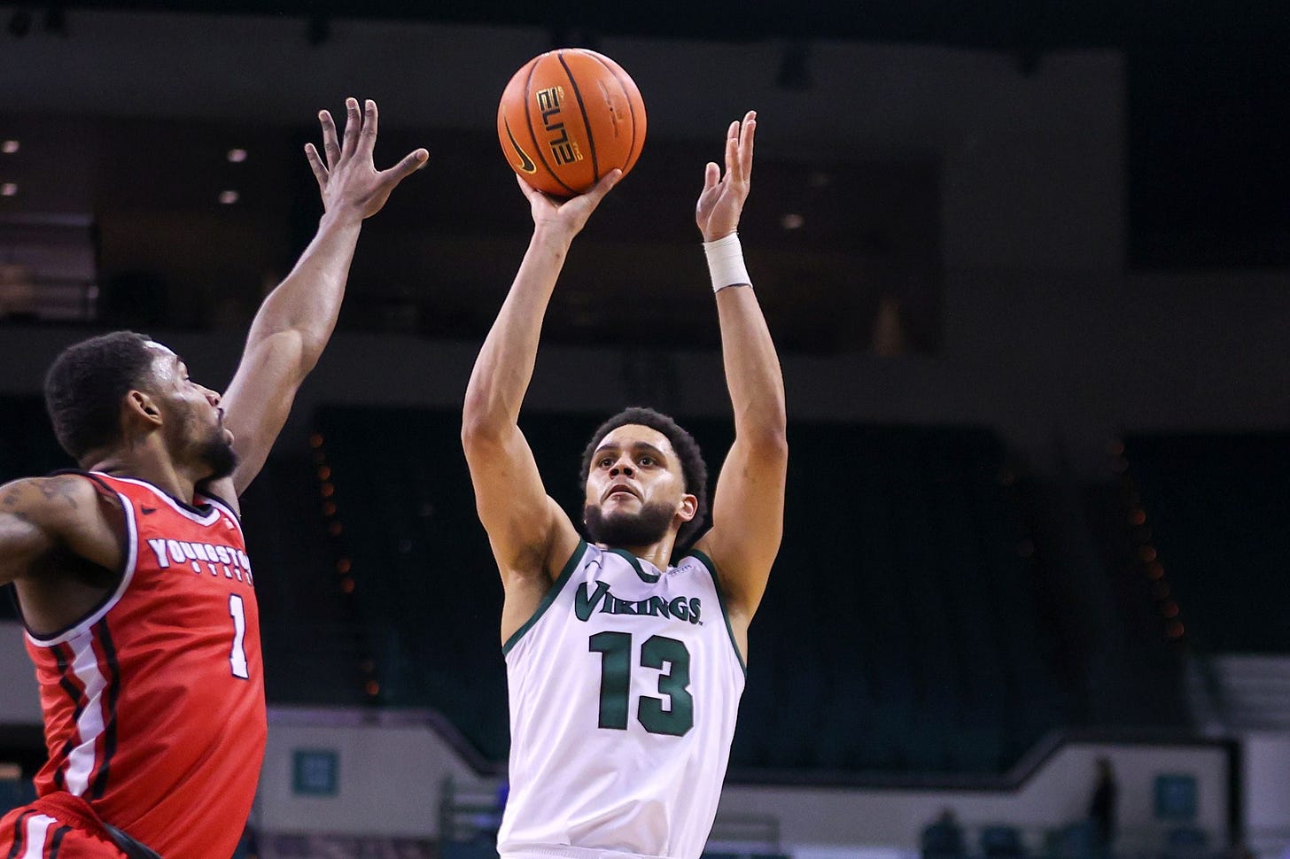 Cleveland State's Tristan Enaruna named to All-Horizon League men's  basketball first team - cleveland.com