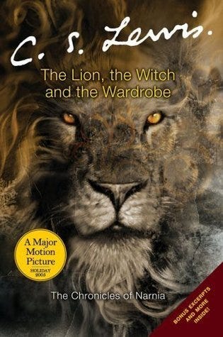 the lion the witch and the wardrobe cover, the face of a lion