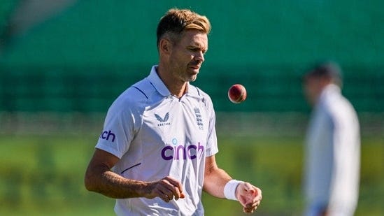 James Anderson asked to retire as coach McCullum tells pacer England want  to pick young fast bowlers: Report | Crickit