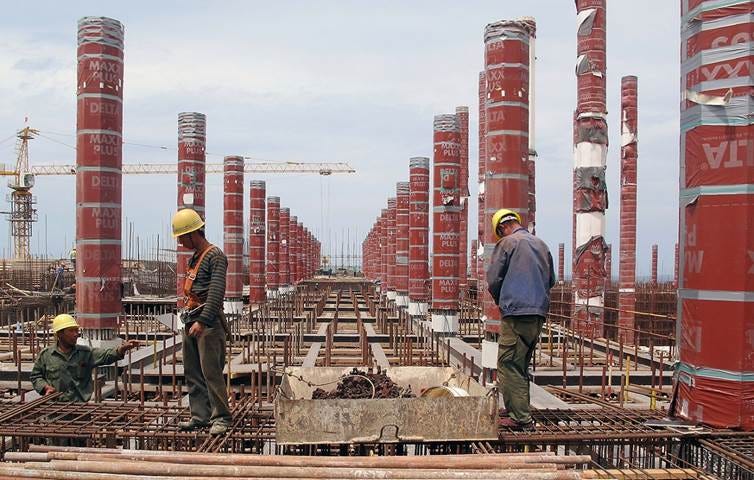 China's Undeserved Reputation for Building Bad Infrastructure in Africa |  ChinaFile
