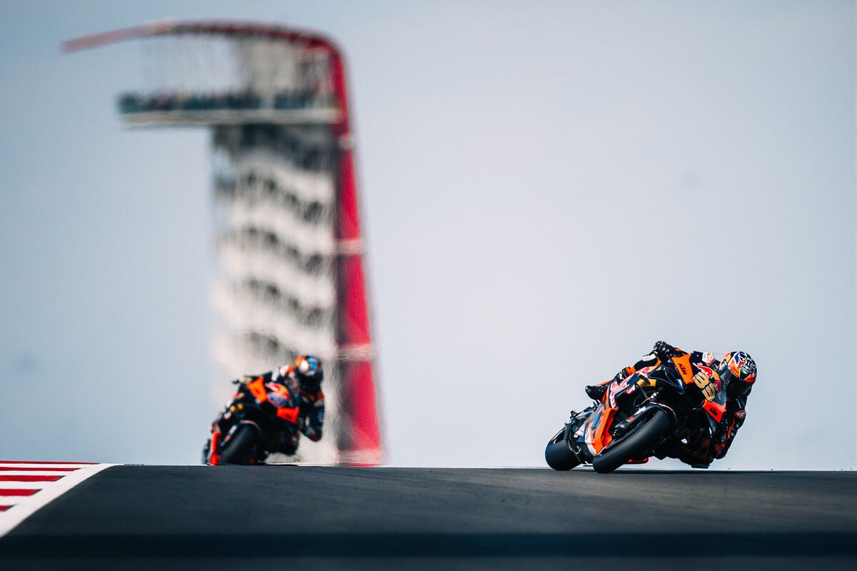 Brad closes difficult COTA weekend with ninth place finish - Brad Binder #33