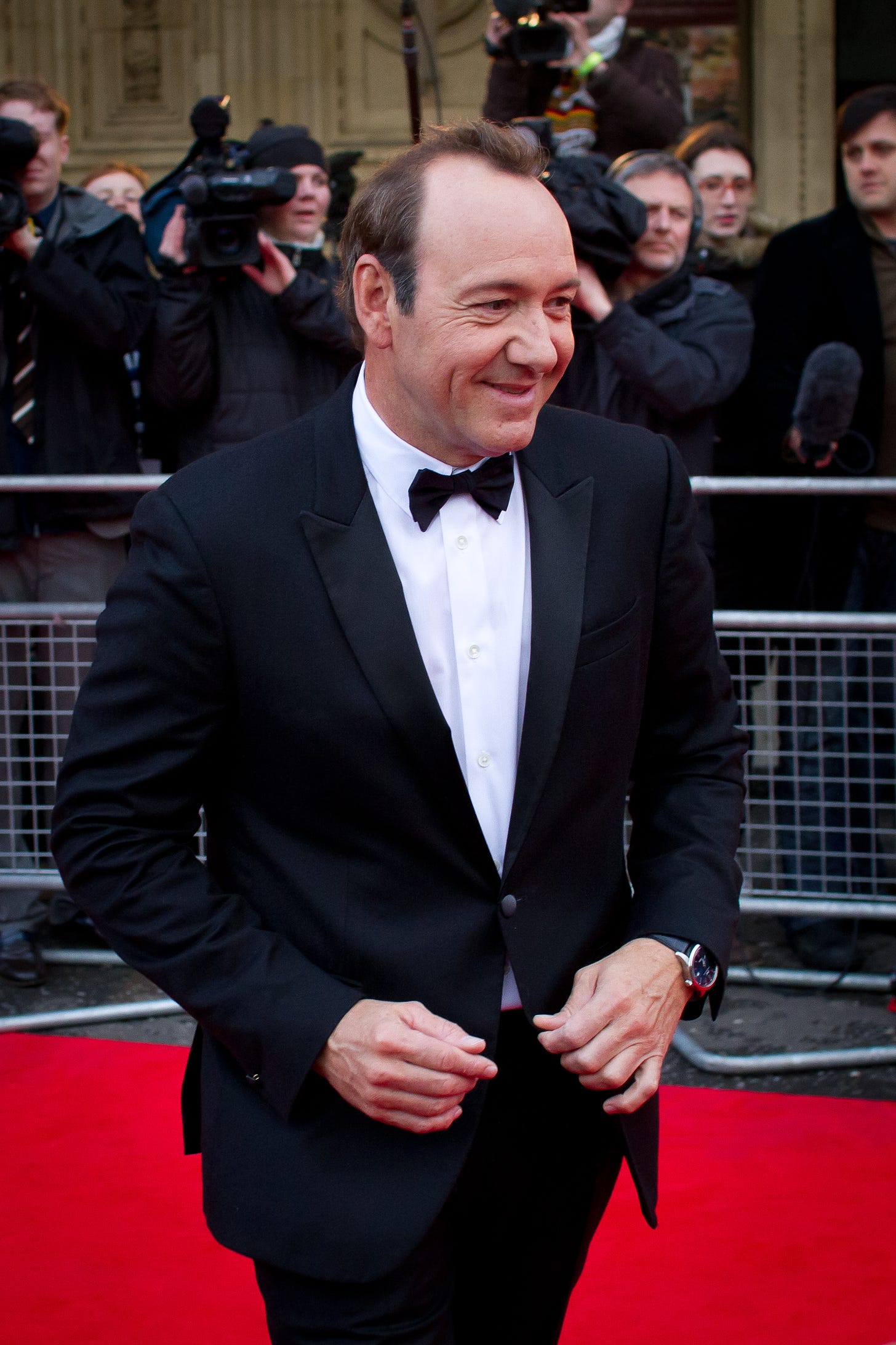 File:Kevin Spacey arriving at the Royal Albert Hall.jpg - Wikimedia Commons