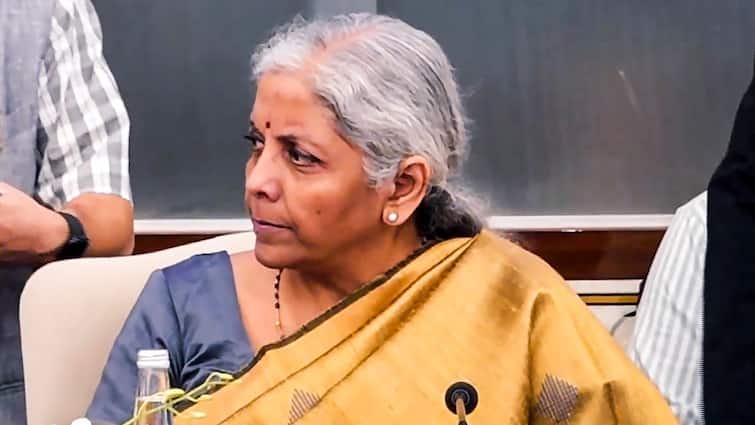 GST Council Meeting Nirmala Sitharaman Online Gaming Skill Chance Based Games GST Hike 28 Percent Revenue Increase 412 Percent In 6 Months Revenue From Online Gaming Increased By 412% In 6 Months: FM Nirmala Sitharaman