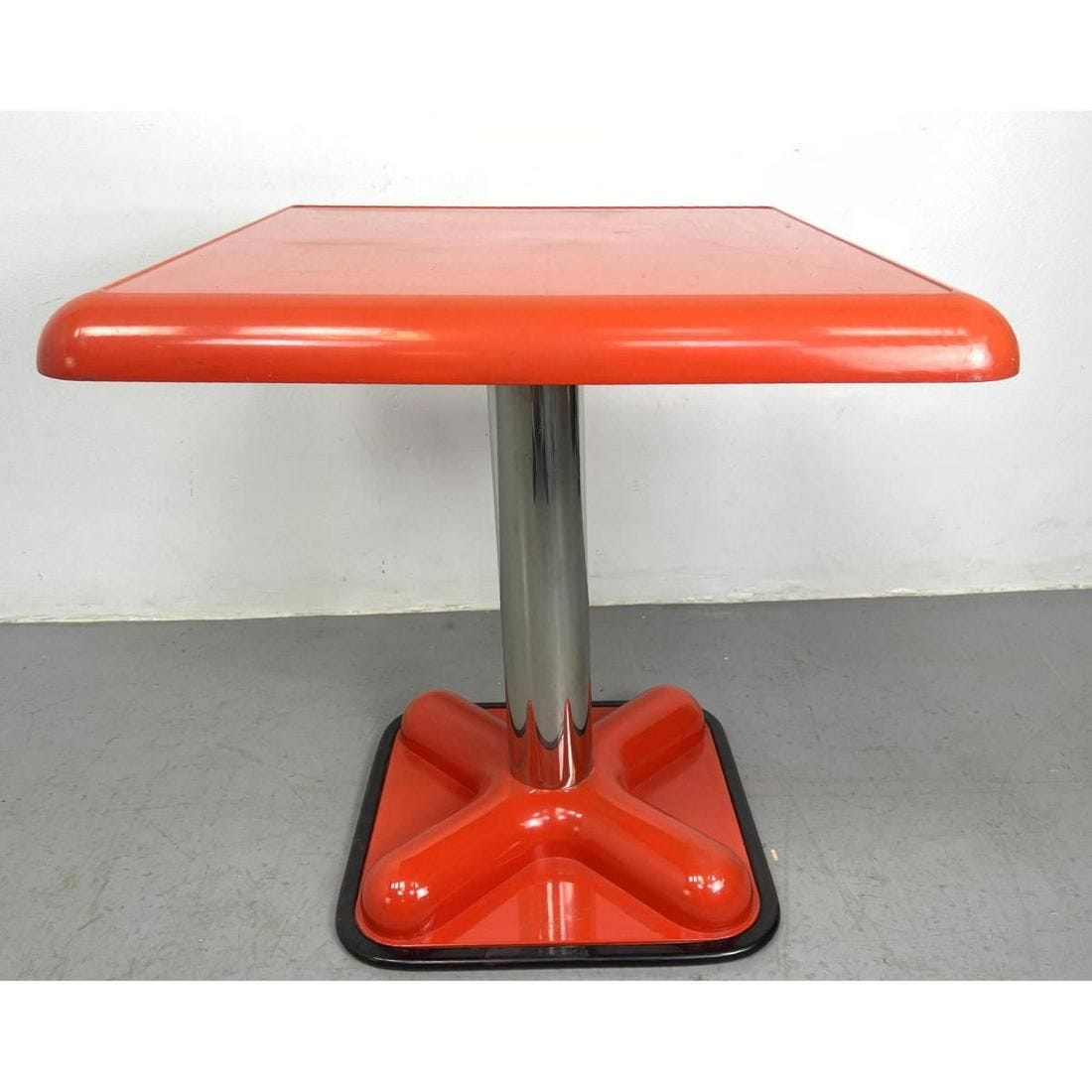 Red plastic Joe Colombo, Birillo Table, 1971, Prod. Sormani Italy