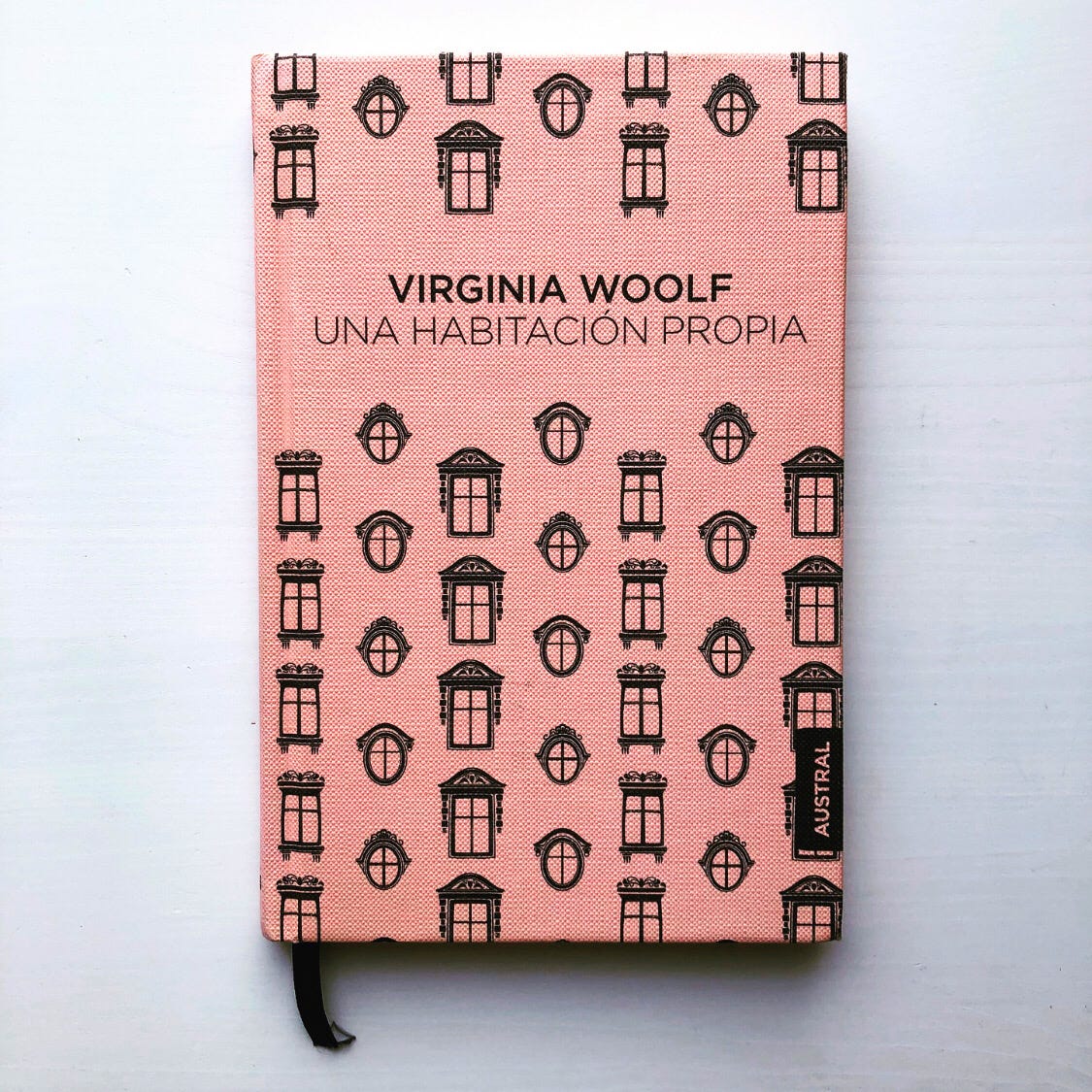 Reseña de Una habitación propia de Virginia Woolf | Leer es vivir dos veces