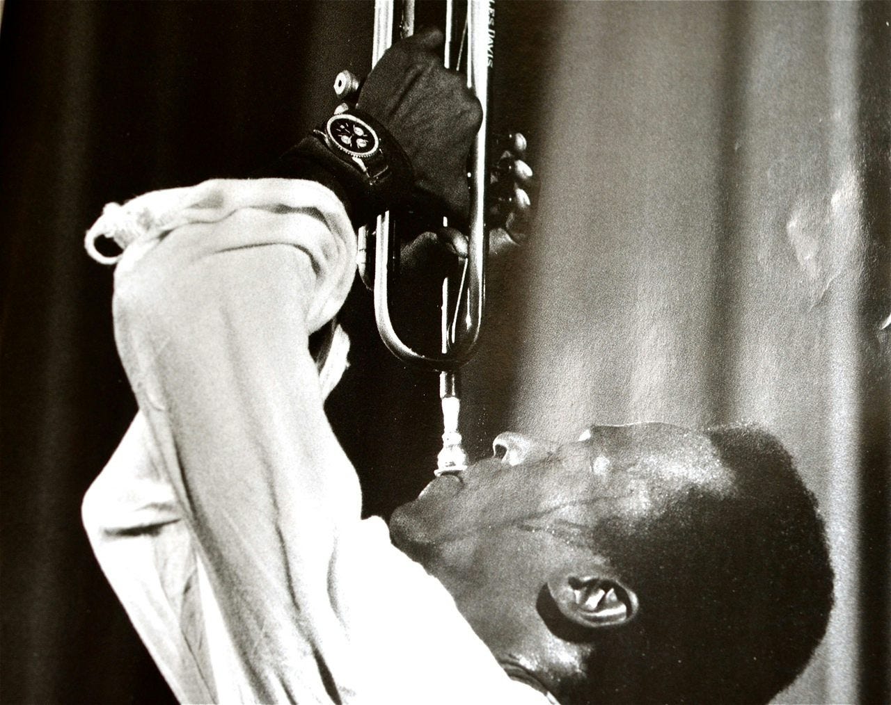 Watch Spotting: A Breitling Navitimer On The Wrist of Miles Davis, Circa  1969 - Hodinkee