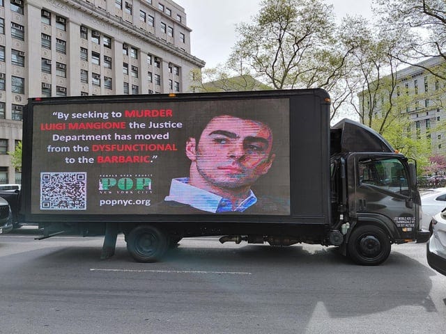 r/FreeLuigi - PoPNYC trucks outside of the courthouse today for Luigi Mangione’s federal arraignment r/FreeLuigi - PoPNYC trucks outside of the courthouse today for Luigi Mangione’s federal arraignment