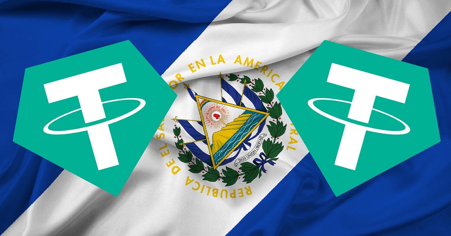 Tether anuncia traslado de su sede a El SalvadorTether relocates to El Salvador, symbolized by Tether's logo overlaid on the national flag, showcasing its alignment with the country's Bitcoin-centric economy.