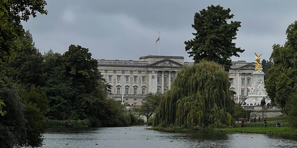 Queen Elizabeth II buckingham palace