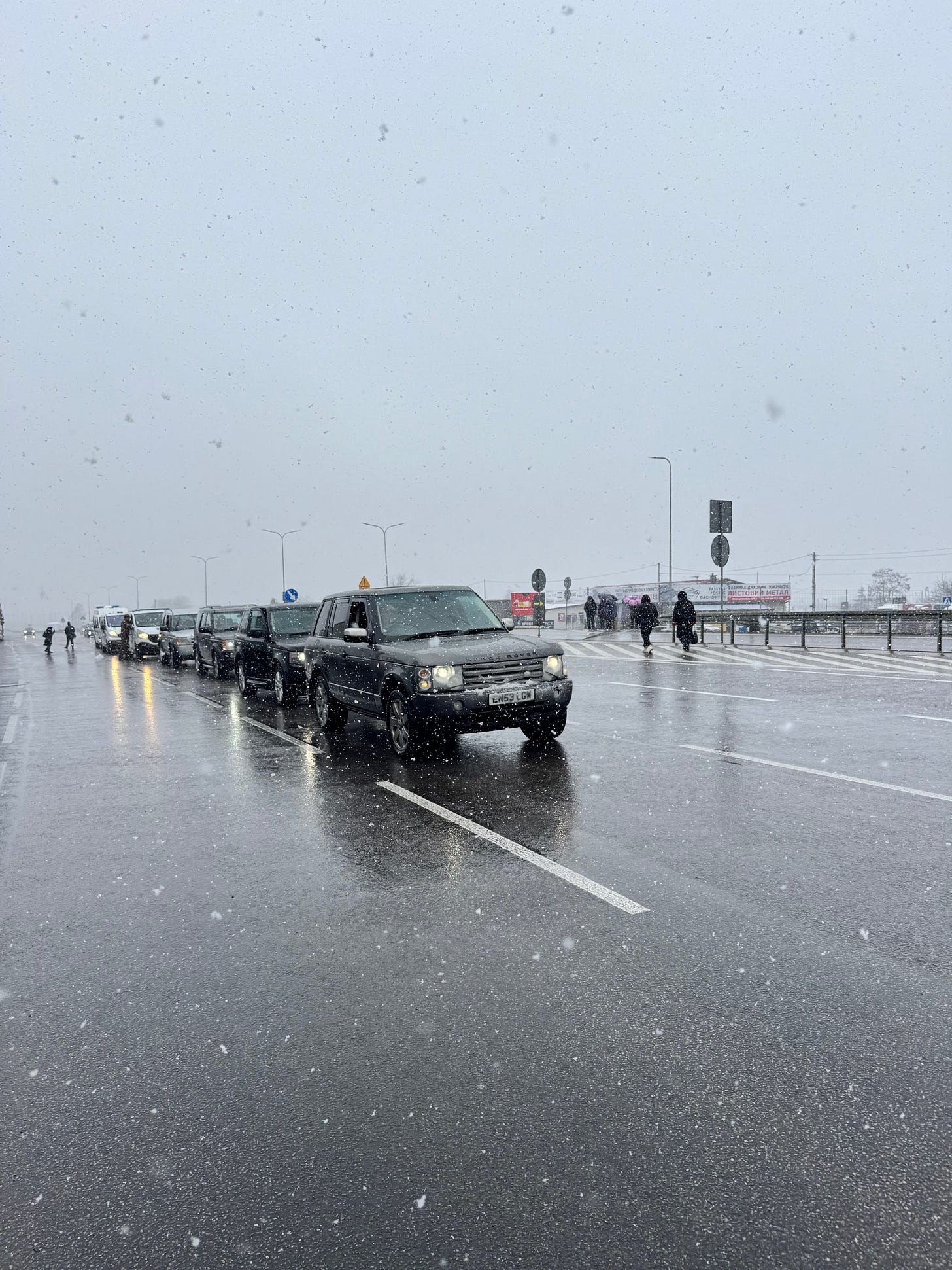 The SUV Team line up with part of the Ambulance Team at the Polish Border