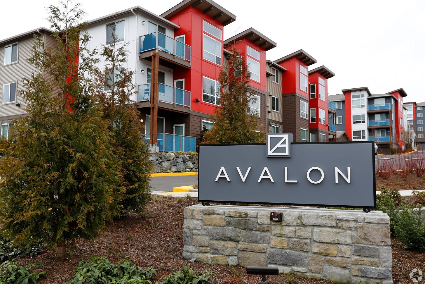 News | AvalonBay Communities Lowers Construction Spending Plans as It Deals With Higher Turnover