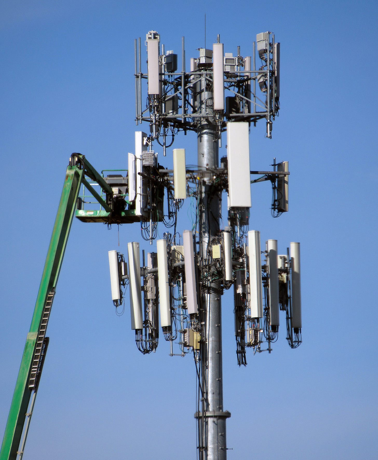 5g tower