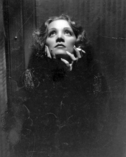 File:Marlene Dietrich in Shanghai Express (1932) by Don English.png