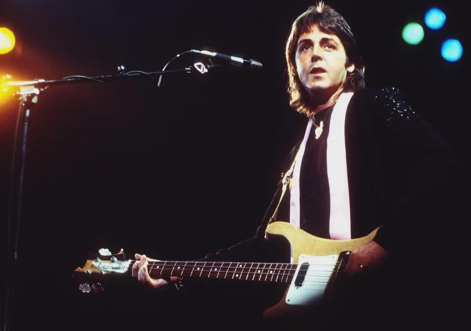 Paul McCartney's Venus and Mars charts again in the U.S. after a massive  5,435% sales spike. : r/beatles