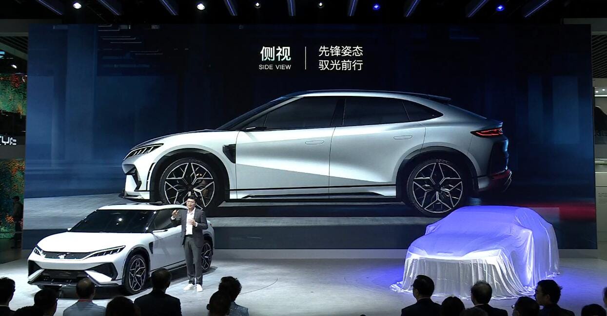 BYD unveils Song L concept SUV, Chaser 07 hybrid sedan at Shanghai auto show-CnEVPost