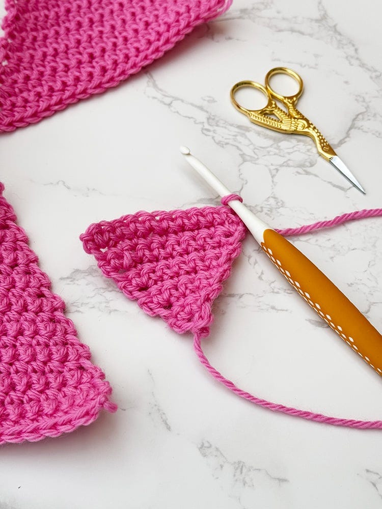 crochet traingle and hook