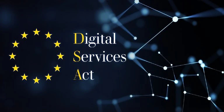 A mai napon hatályba lépett a digitális szolgáltatásokról szóló új EU-törvény, amely bevezeti a cenzúrát és az internet feletti ellenőrzést – Ursula von der Leyen: „Európai értékeinket hozzuk a digitális világba”