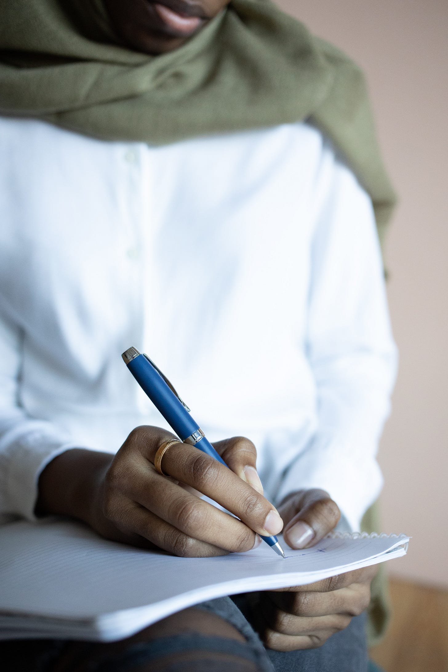 Escritoras negras brasileiras que não podem faltar na sua estante