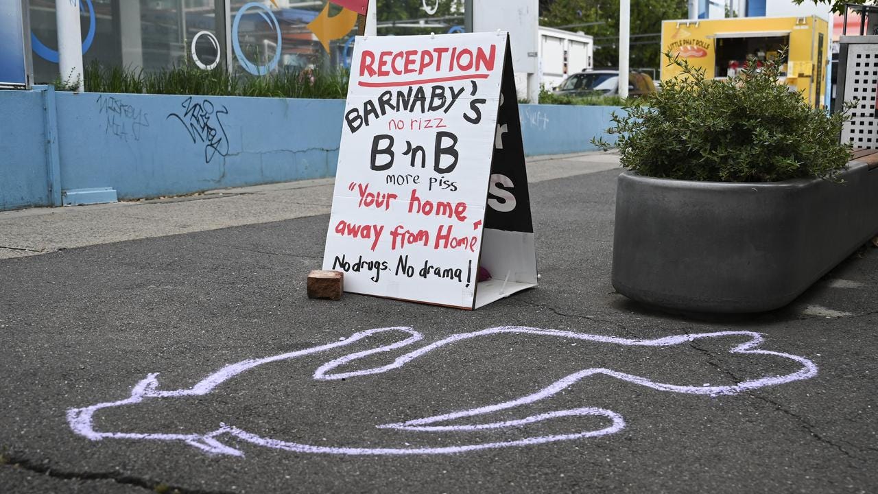 Canberra locals draw outline of deputy-PM Barnaby Joyce after video | The  Australian