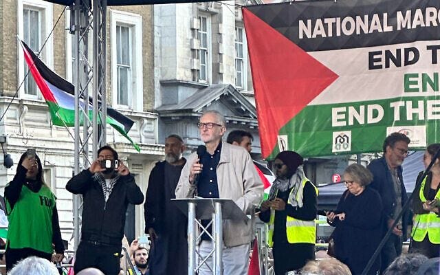 Jeremy Corbyn at pro-Palestine demo