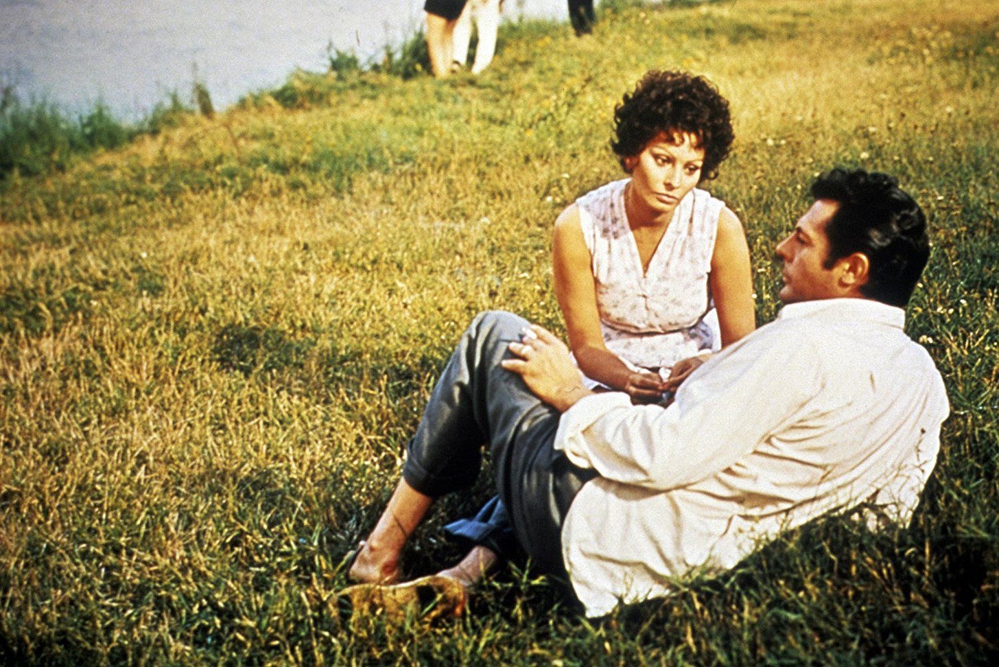 Sophia Loren and Marcello Mastroianni in di Sica's "Sunflower" (1970)