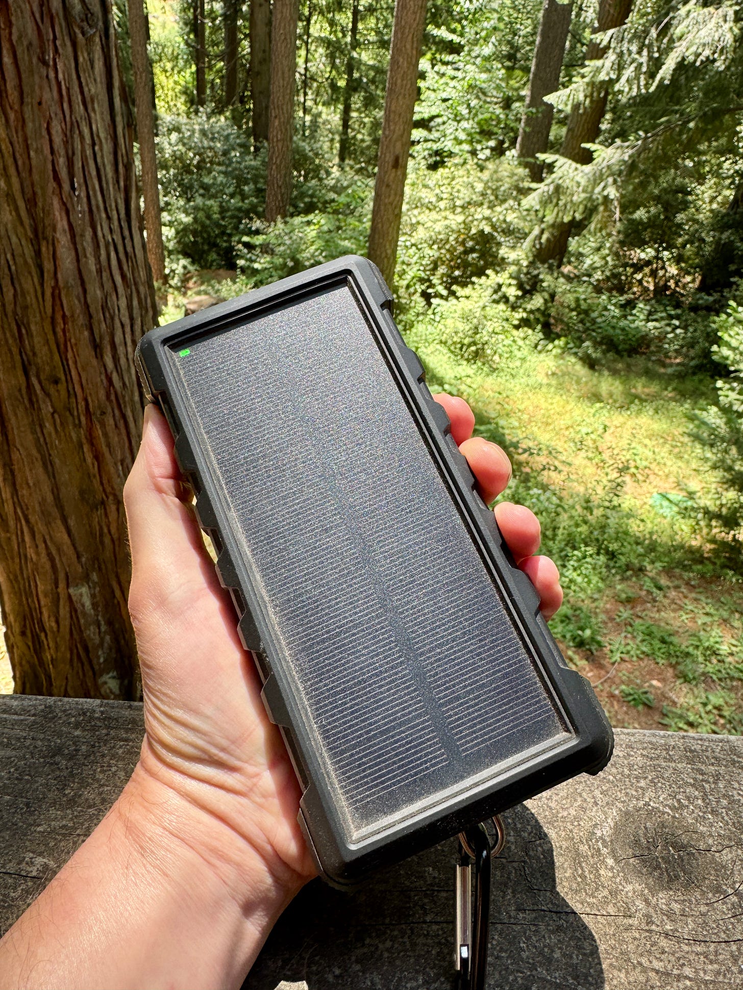 Solar power bank battery