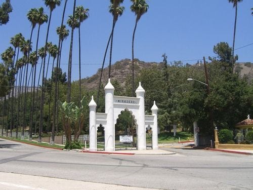 Brand Park Entrance, Grandview and Mountain (Chicago owned the home at the  far right) | Glendale, Burbank, Vintage los angeles