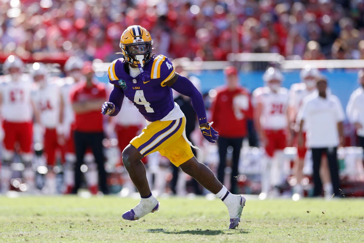 LSU planning to play Harold Perkins as an inside linebacker again in 2024 -  Yahoo Sports