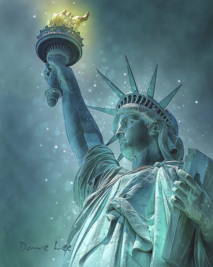 Statue of Liberty by Dave Lee