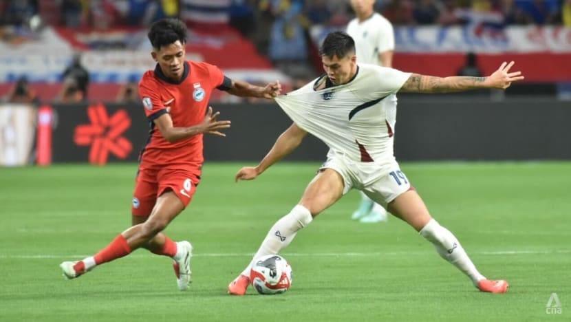 Football: Singapore lose 4-2 to Thailand, must avoid defeat against  Malaysia to reach ASEAN Championship semis - CNA