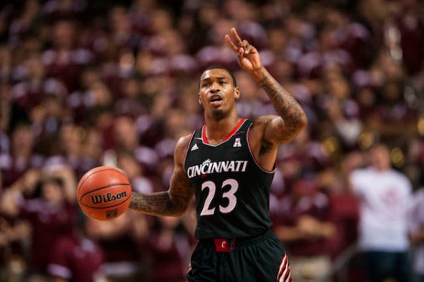 sean kilpatrick with cincinnati bearcats 2015