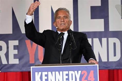 Robert F. Kennedy Jr Quits Democratic US Presidential Nomination Race ...