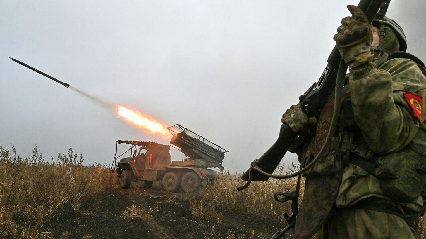 Russian servicemen of the Tsentr Group of Forces fire a BM-21 Grad multiple rocket launcher towards Ukrainian positions in the Krasnoarmeysk sector of the frontline amid Russia's military operation in Ukraine. - Sputnik International, 1920, 25.11.2024