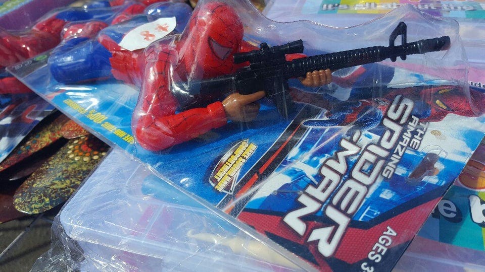 Knockoff Spider-Man toy is Spidey with a sniper rifle. : mildlyinteresting