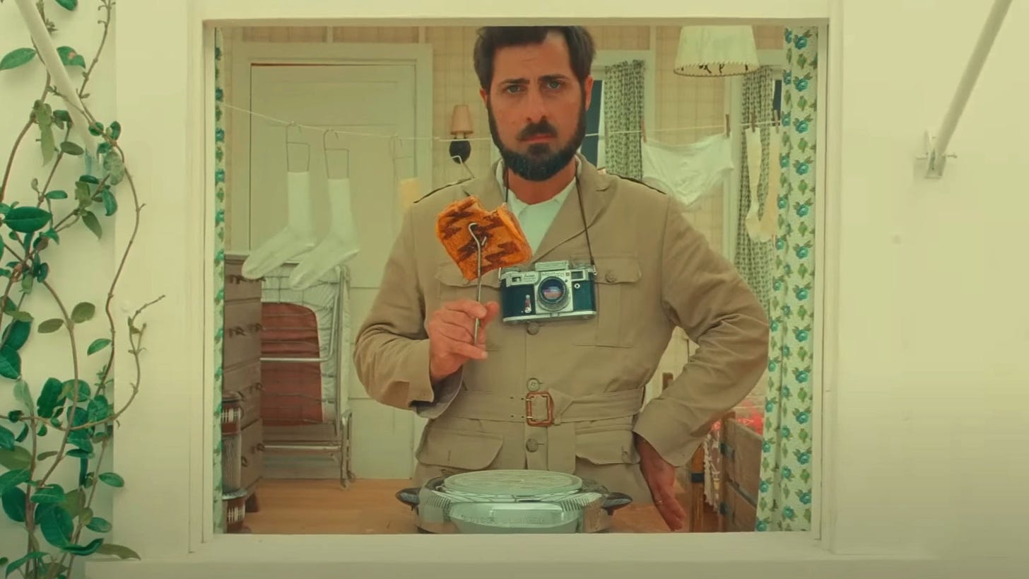 Jason Schwartzman in Asteroid City | Image via Focus Features