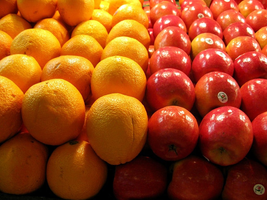 let's compare apples and oranges | frankieleon | Flickr