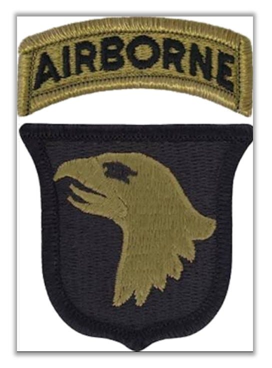 Airborne patch with the screaming eagle on it.