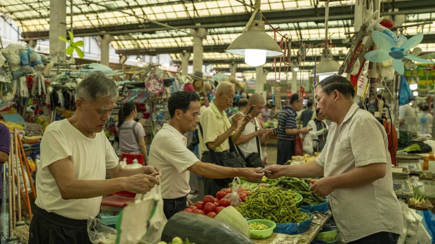 China's CPI falls first time in 2 years, as fears of deflation grow