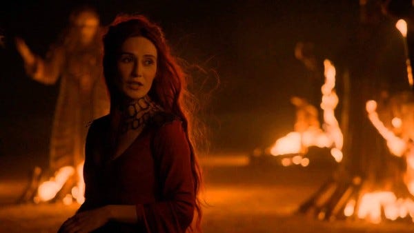 melisandre witch coming into revenge game of thrones 2015