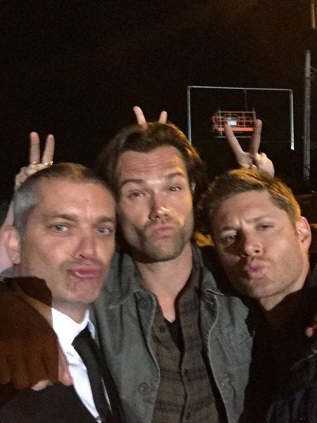 gil darnell with supernatural jared jensen ackles