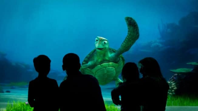Turtle Talk with Crush Disney