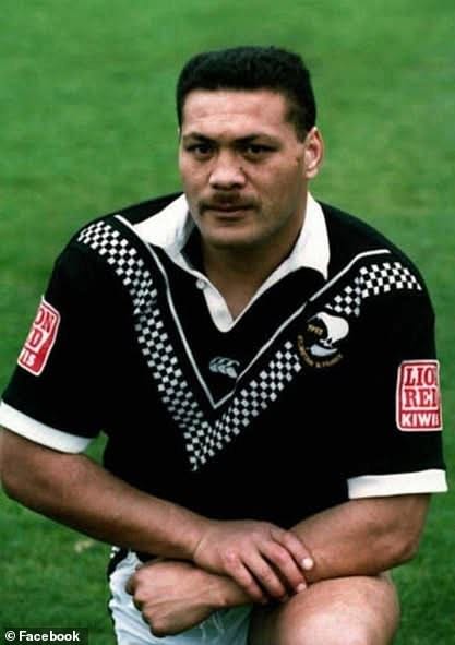 Robert Piva was selected for the New Zealand Kiwis' 1993 tour of Great Britain and France