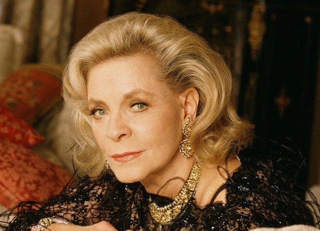 Actress Lauren Bacall dies at 89