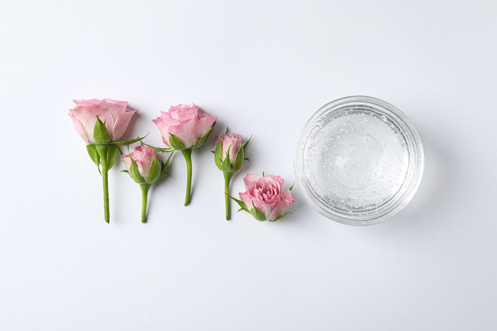 Tretinoin vs Retinol. Understanding the Key Differences