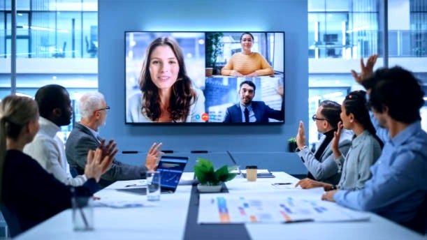 Change Hybrid Workspaces with AI-Powered Video Conferencing Solutions