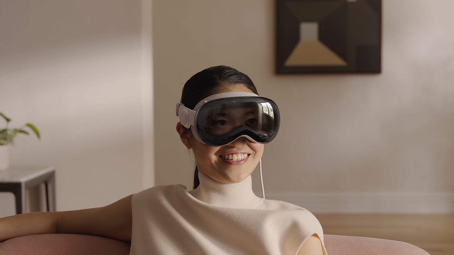 EyeSight on Apple Vision Pro makes wearing a headset slightly more human |  TechCrunch