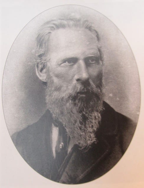 Sir John Logan Campbell left a bequeath for the building of a Masonic obelisk, in 'respect' of the 'dying Maori race' who he undermined by being a founding investor in the war bank, the Bank of New Zealand. 