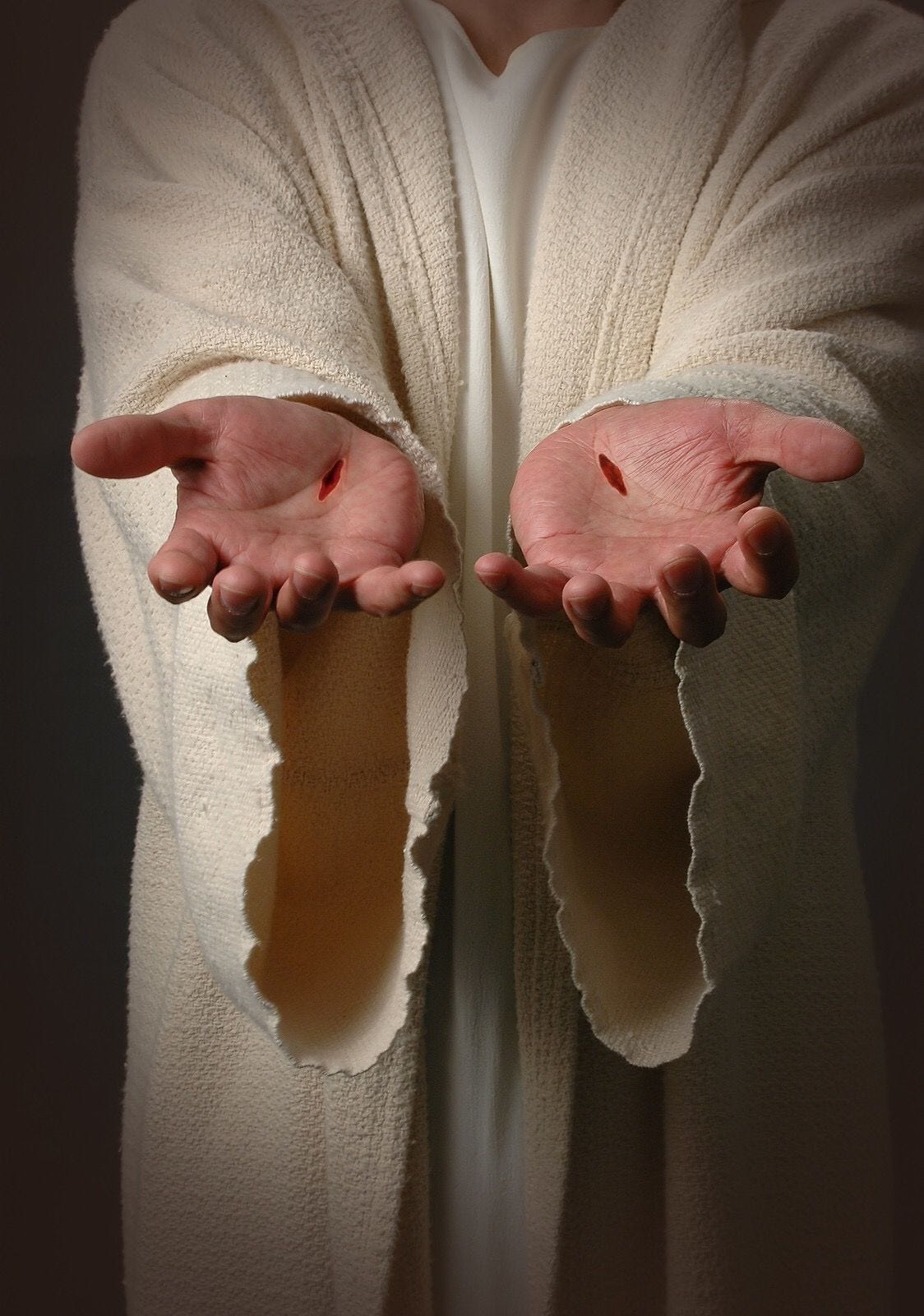 Jesus' nail scarred hands. | Imágenes cristianas, Imágenes de jesus ...